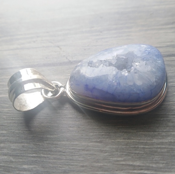 Sterling Silver Blue Druzy crystal Stone  pendant - Picture 4 of 5